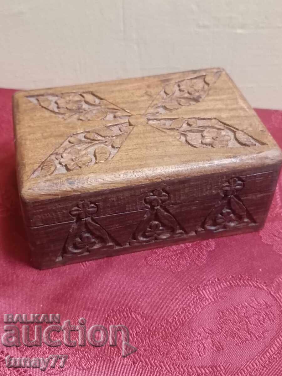 Very beautiful wooden box carving