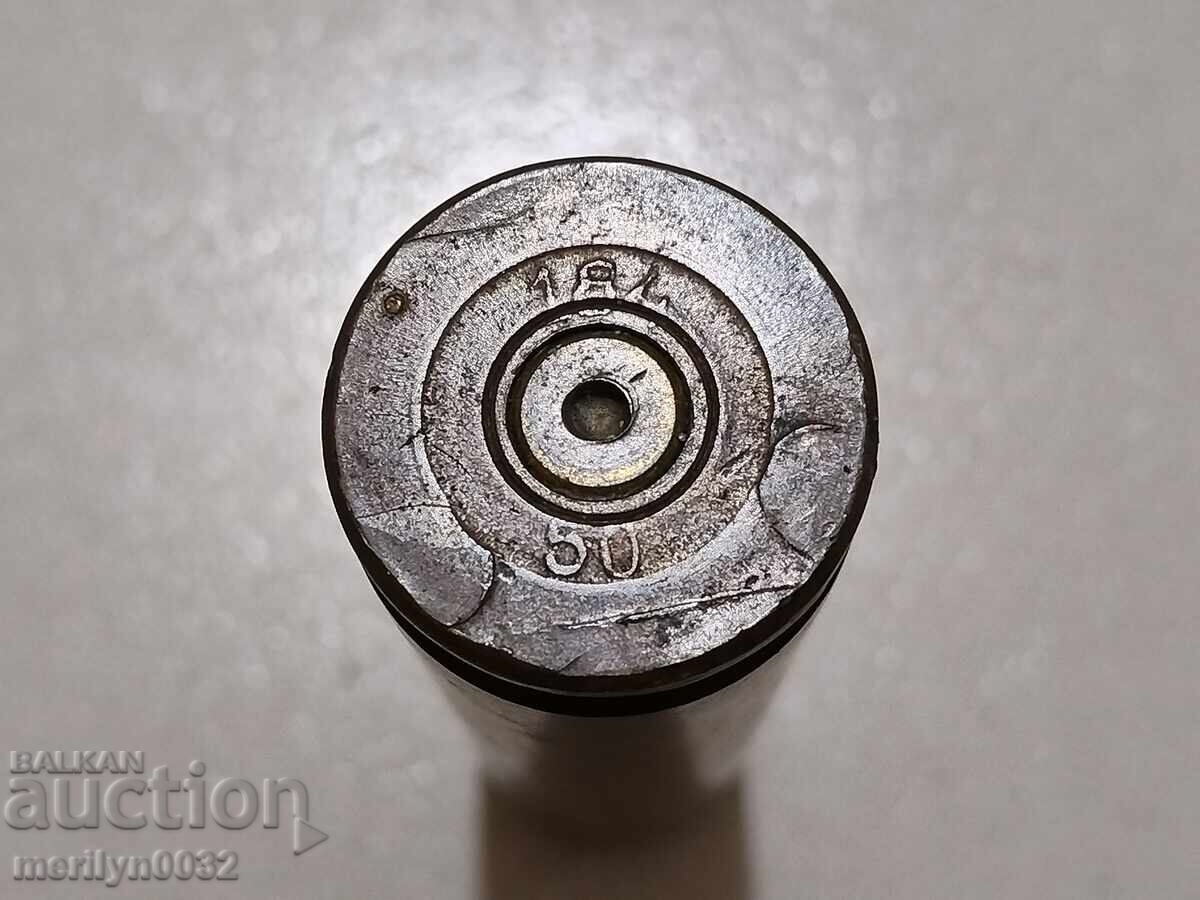 Delivery of Case from a large-caliber machine gun, ammunition, cartridge Delivery of Case from a large-caliber machine gun, ammunition, cartridge