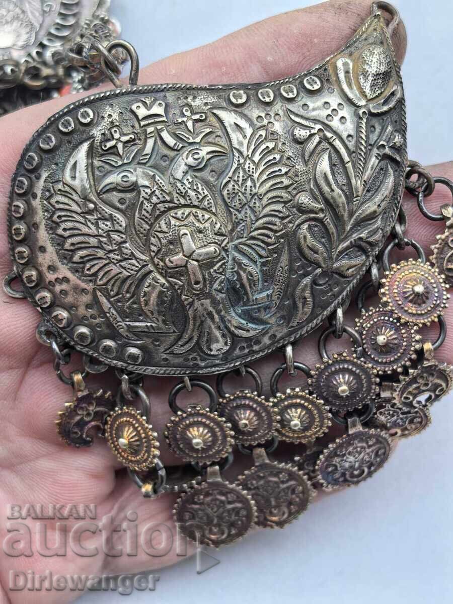 Renaissance silver jewelry. 182 gr. - 5 Renaissance silver jewelry. 182 gr. - 5