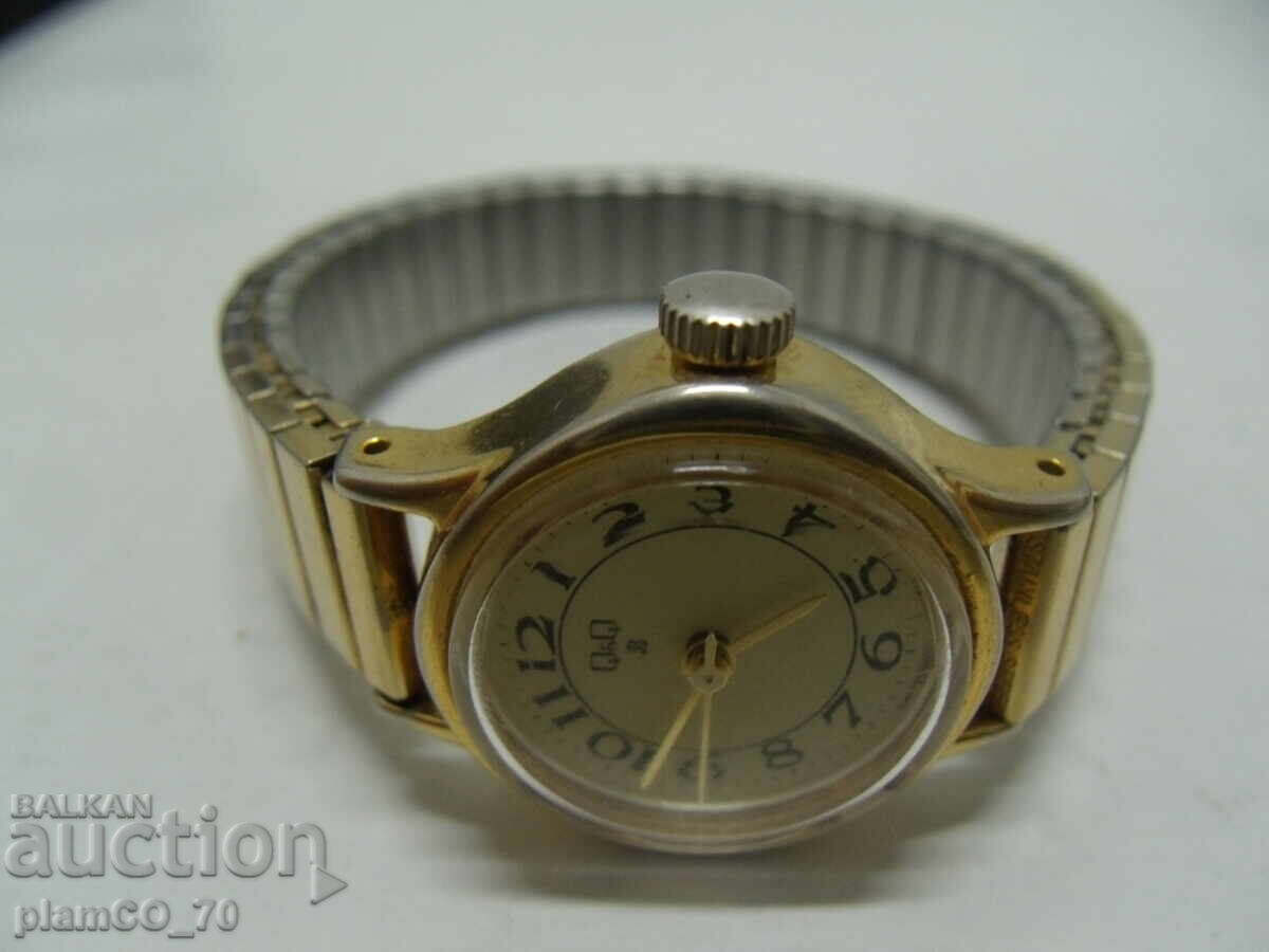 Auction  №*7792 old watch - Q & Q - wristwatch - ladies - mechanical