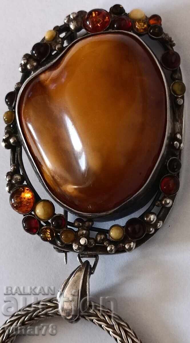 Голяма сребърна висулка и брошка с няколко вида кехлибар - 6 Голяма сребърна висулка и брошка с няколко вида кехлибар - 6