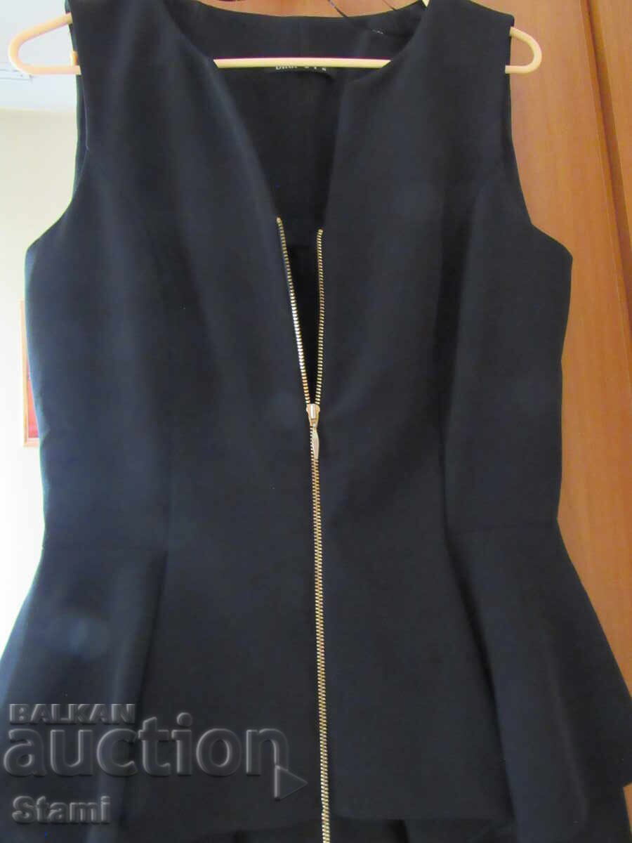 Delivery of Classic elegant black sleeveless dress DiKa size 38, new Delivery of Classic elegant black sleeveless dress DiKa size 38, new