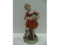 No.*7795 old porcelain figure