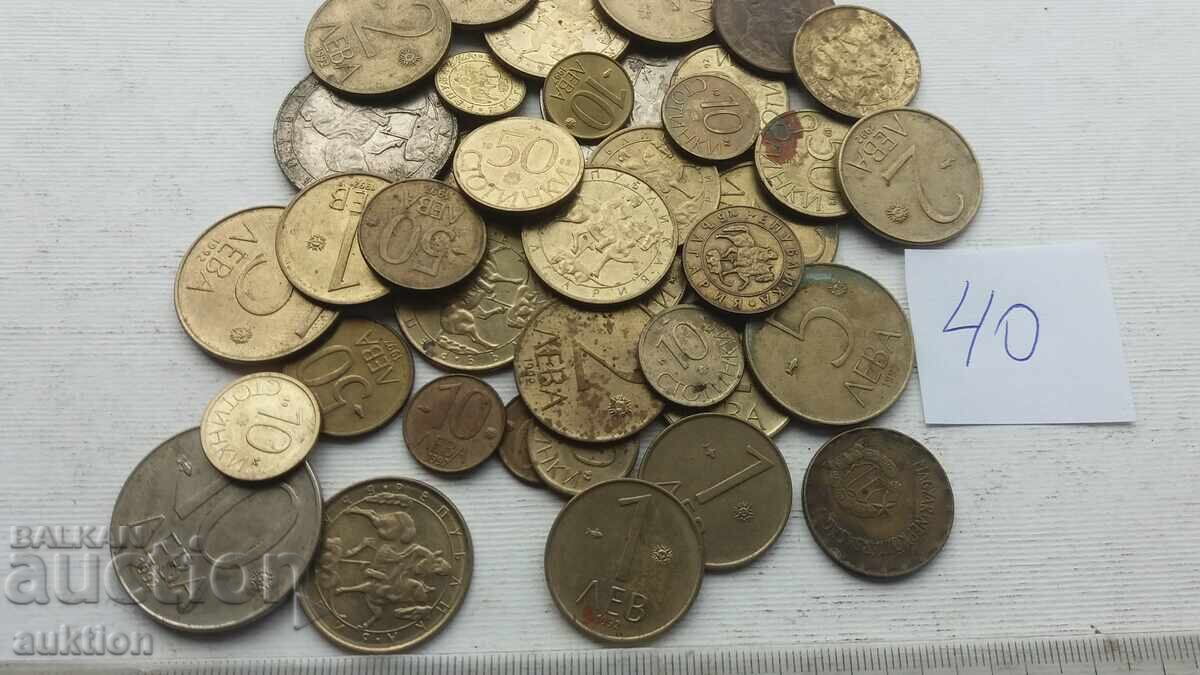 40 NUMBERS OF EARLY DEMOCRACY COINS 1992 - 7