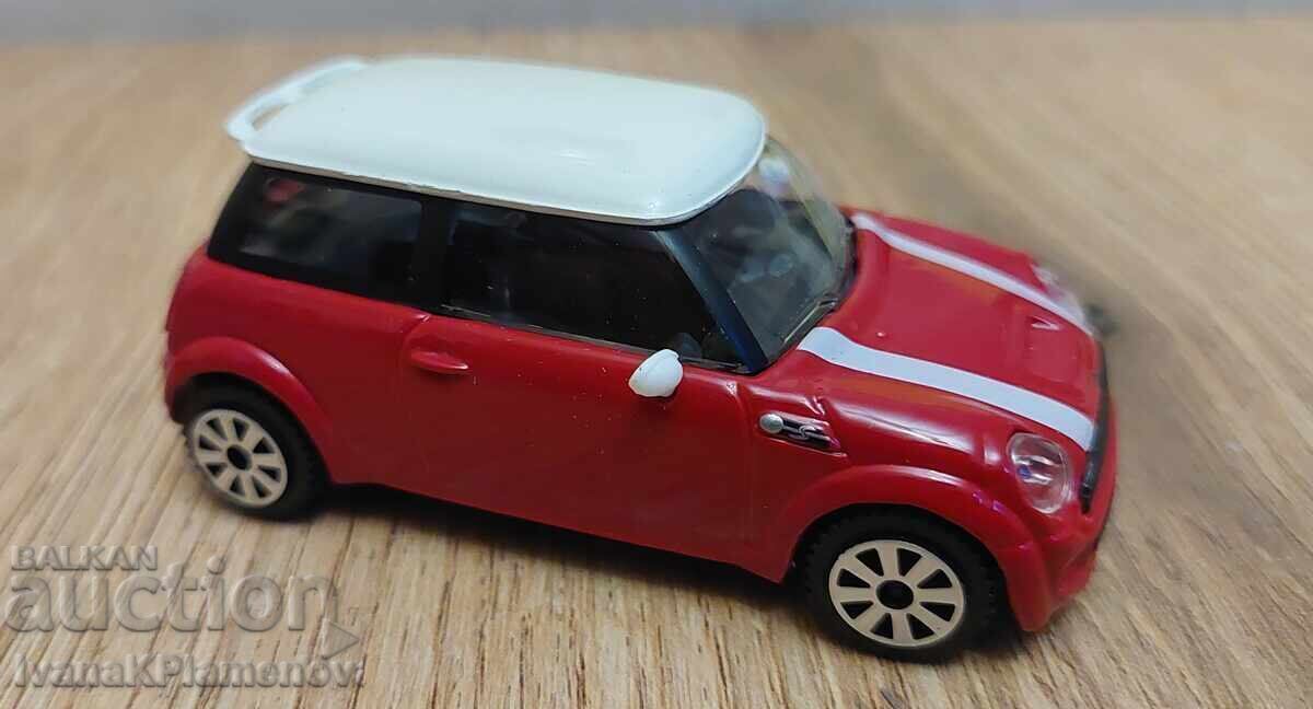 Auction New metal cart for collectors Auction New metal cart for collectors