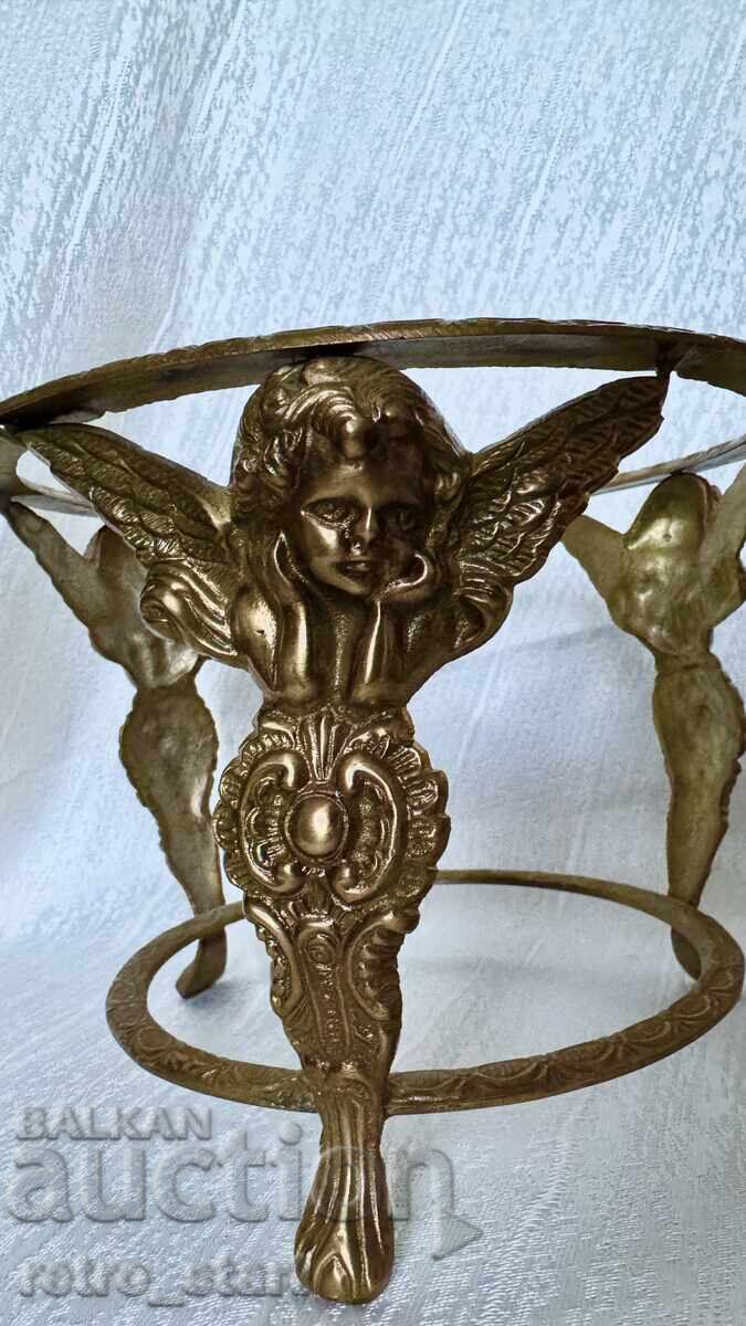 Delivery of Antique brass stand Delivery of Antique brass stand