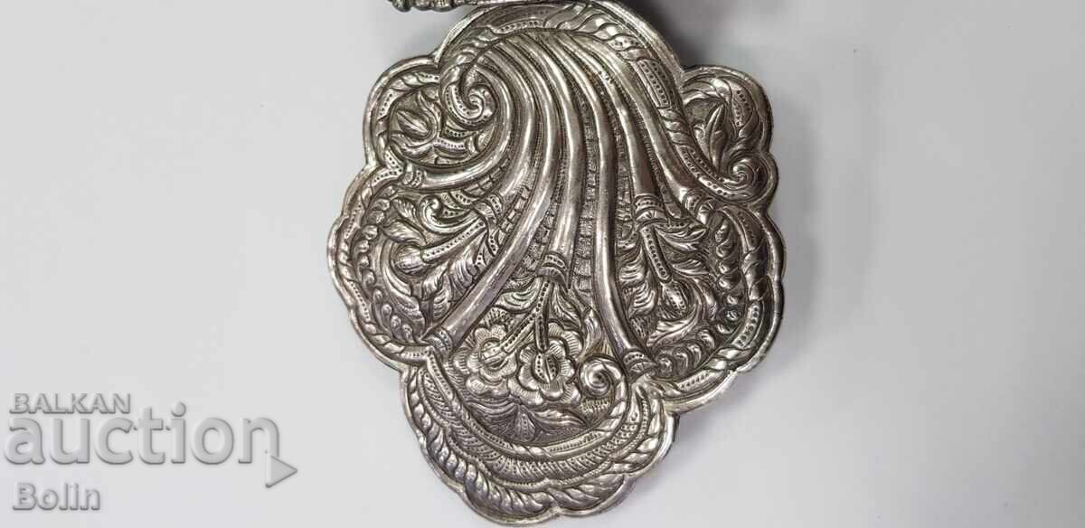 Δημοπρασία Σπάνια ασημένια αναγεννησιακή πάφτα, πάφτα - σφυρηλατημένη 19ος αιώνας