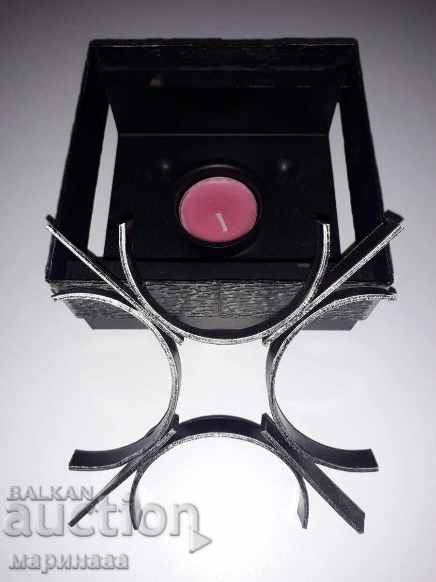 Auction SOLID METAL CANDLEHOLDER-BOTTLE Auction SOLID METAL CANDLEHOLDER-BOTTLE