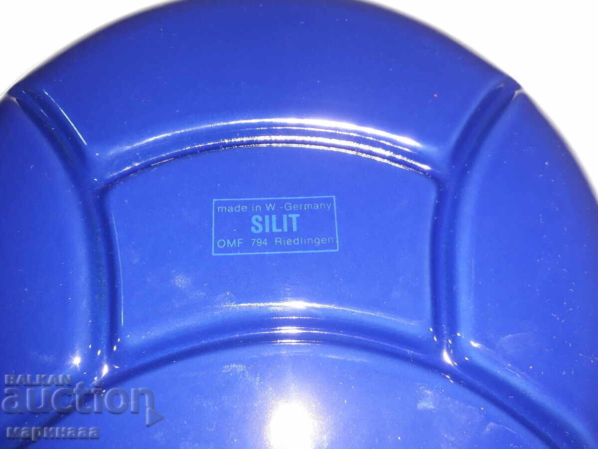 Livrarea METAL CU SMALT. PLACĂ MASSIVE VINTAGE. GERMANIA Livrarea METAL CU SMALT. PLACĂ MASSIVE VINTAGE. GERMANIA