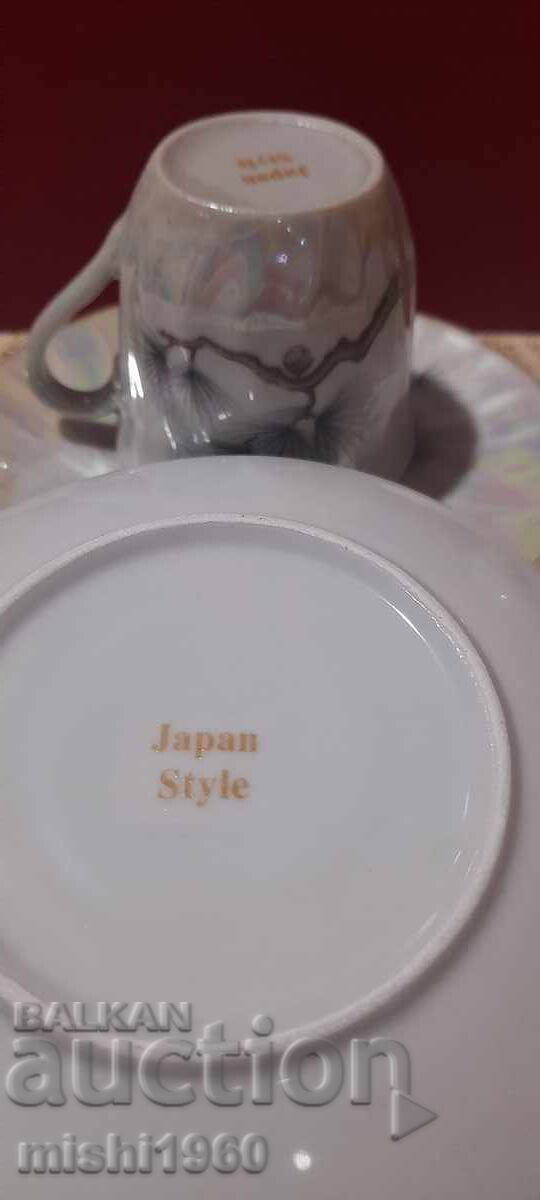 Porcelain short coffee service with price 15.00 BGN | € 7.67 Porcelain short coffee service with price 15.00 BGN | € 7.67