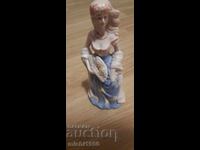 Porcelain figure of a lady