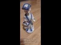 Porcelain figure/Scandinavia