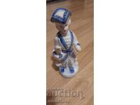 Porcelain figure/Scandinavia