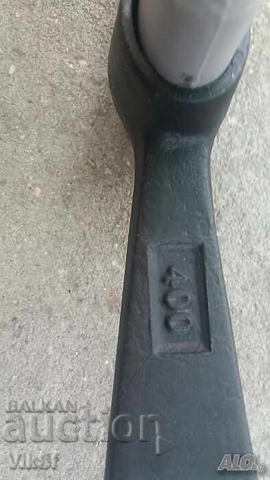 Delivery of Sapper's pickaxe sharp 450g, 385mm (pickaxe) Delivery of Sapper's pickaxe sharp 450g, 385mm (pickaxe)