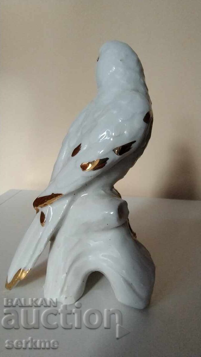 Auction Porcelain figure Auction Porcelain figure