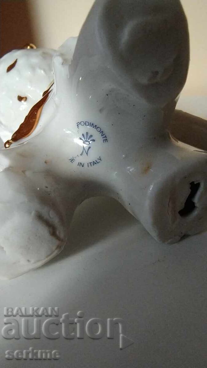 Porcelain figure - 5 Porcelain figure - 5