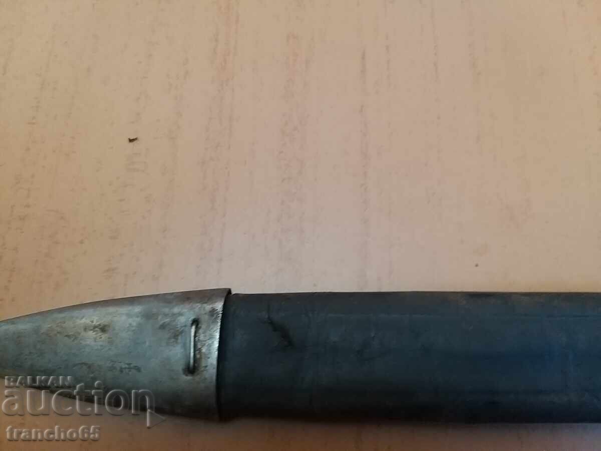 Spanish bayonet for "Mauser" M1913 with scabbard. - 6 Spanish bayonet for "Mauser" M1913 with scabbard. - 6