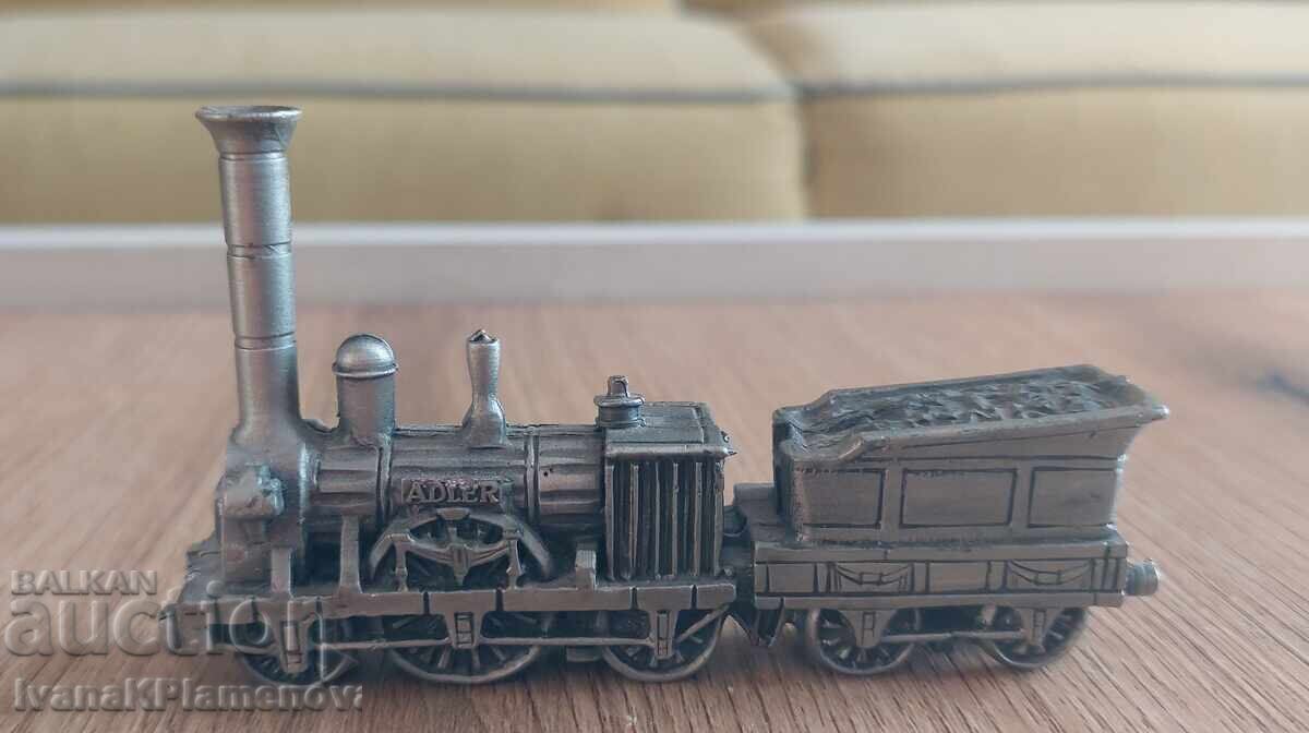 Livrarea Figurină din metal pentru colecționari