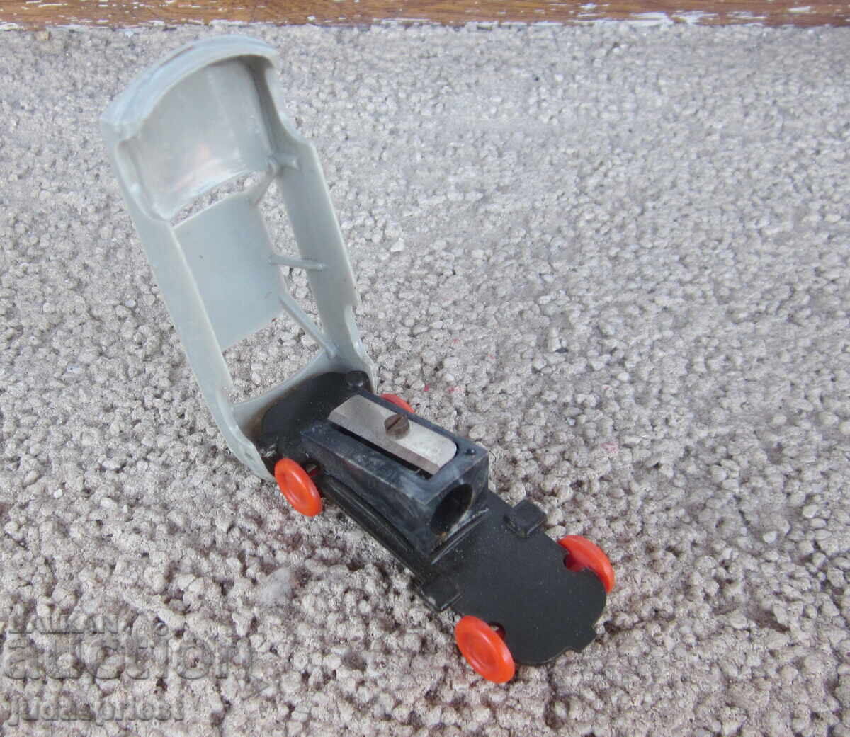 NSU panhard old toy cart and sharpener from Soca with price 60.00 BGN | € 30.68 NSU panhard old toy cart and sharpener from Soca with price 60.00 BGN | € 30.68