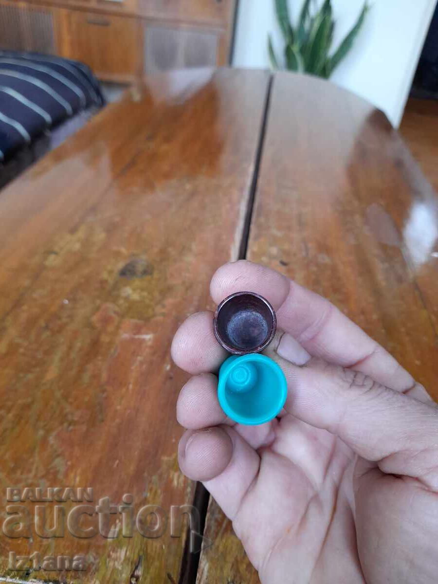 Παράδοση Μια παλιά δακτυλήθρα ράφτη Παράδοση Μια παλιά δακτυλήθρα ράφτη