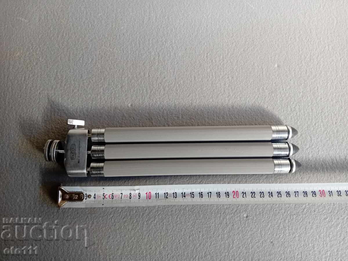 Auction TRIPOD FOR CAMERA Auction TRIPOD FOR CAMERA