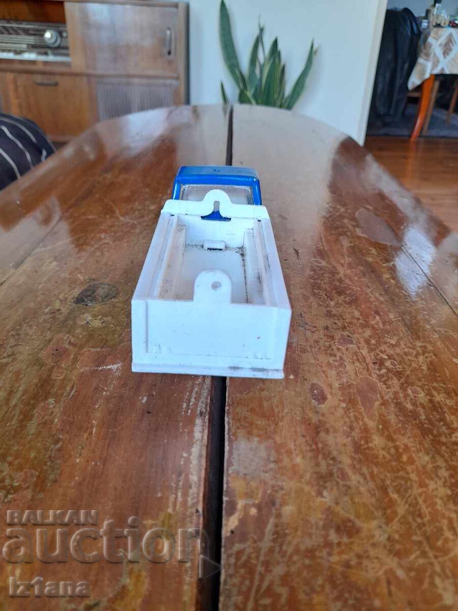 Delivery of Old Micro, Pepsi, Pepsi truck