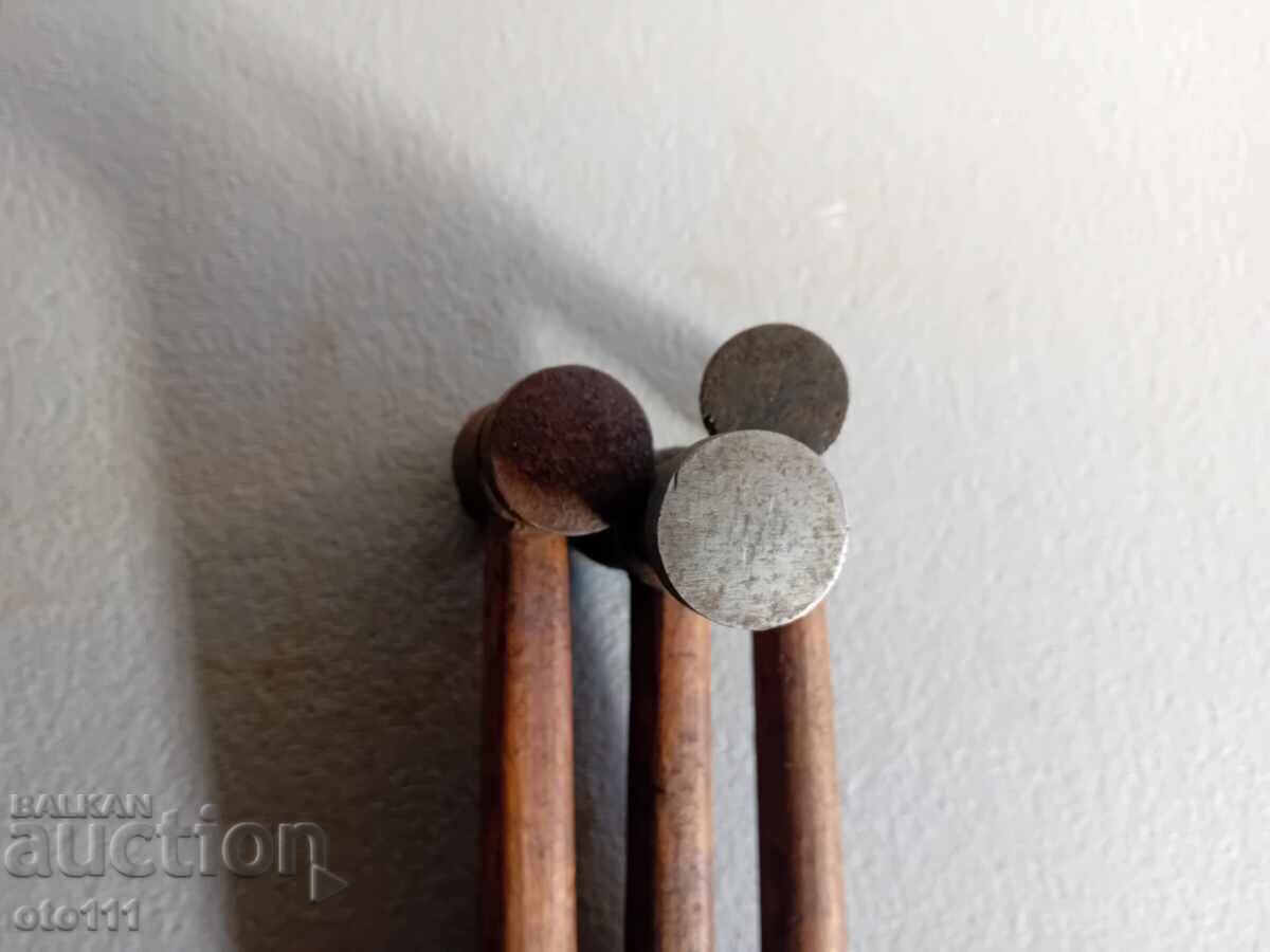 Auction  TIN HAMMER, HAMMERS - 3 pieces