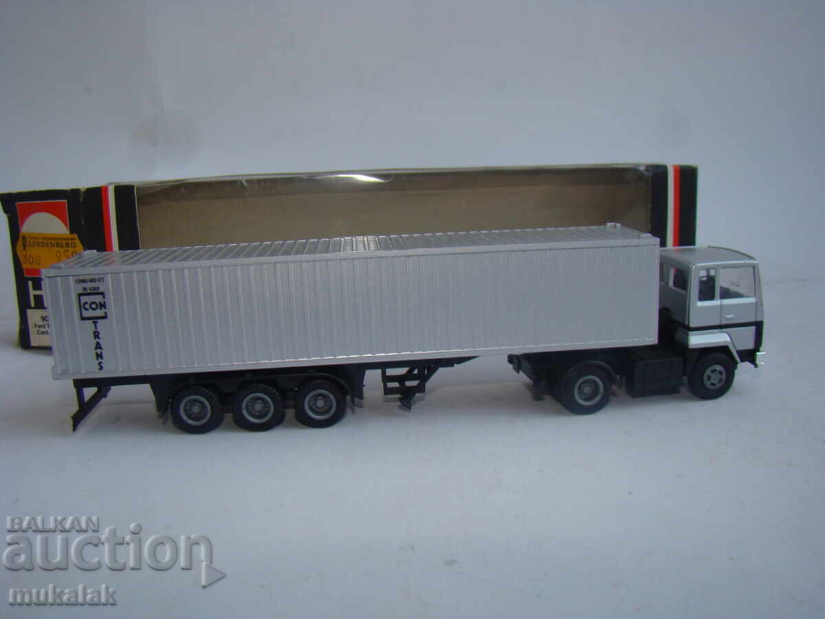 Delivery of HERPA H0 1/87 FORD TRUCK MODEL TRUCK TOY TROLLEY