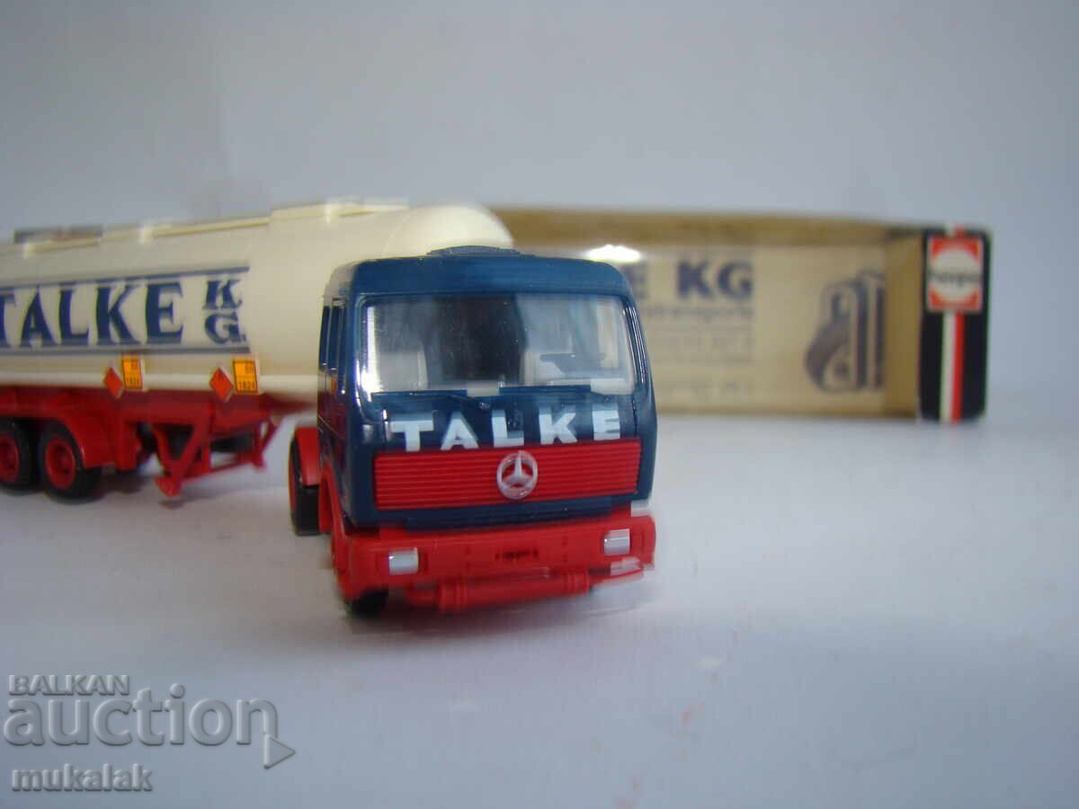 HERPA H0 1/87 MERCEDES TRUCK MODEL TANKER TROLLEY - 5 HERPA H0 1/87 MERCEDES TRUCK MODEL TANKER TROLLEY - 5