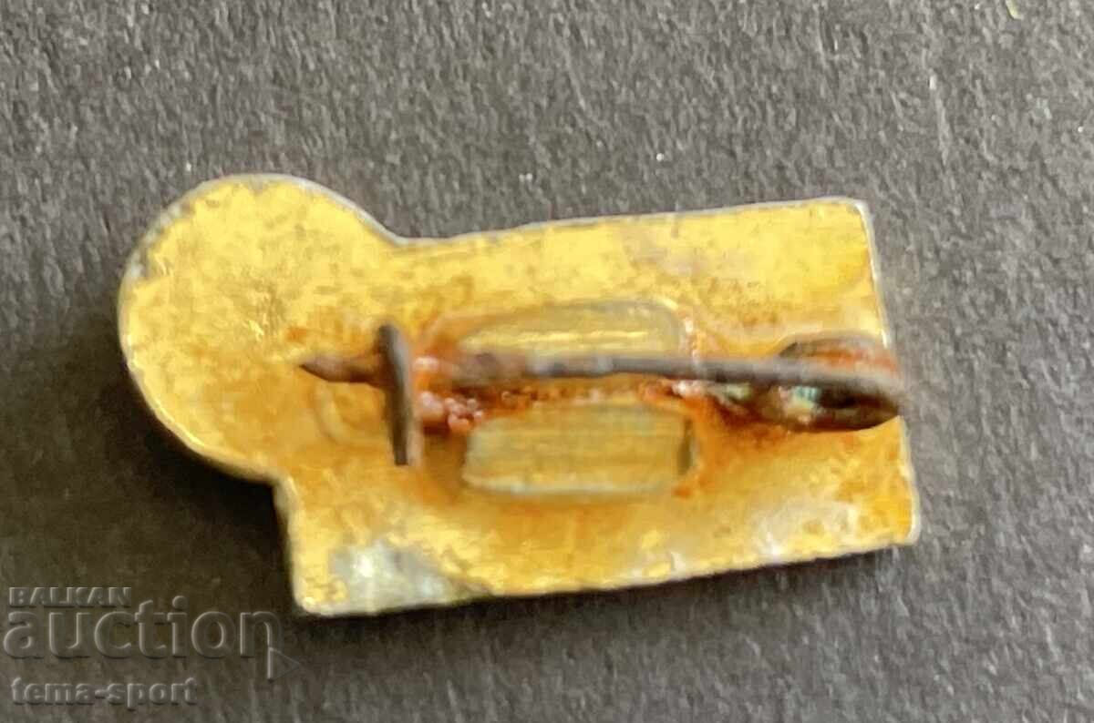 980 СССР знак футболен клуб Торпедо с цена 3.00 лв. | € 1.53 980 СССР знак футболен клуб Торпедо с цена 3.00 лв. | € 1.53