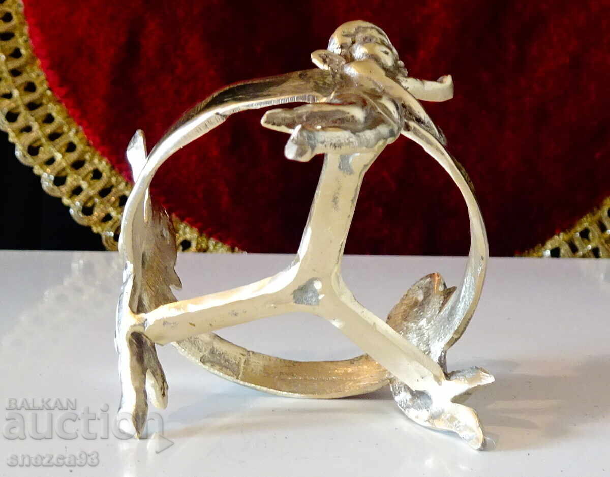 Бронзов свещник,чаша с ангели. - 5 Бронзов свещник,чаша с ангели. - 5