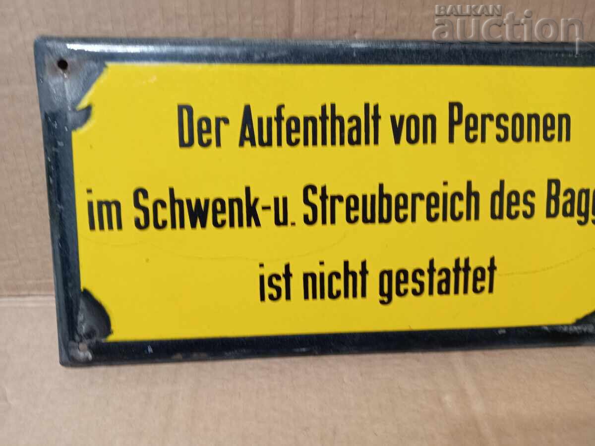 Auction enamel sign Germany GDR DDR Auction enamel sign Germany GDR DDR