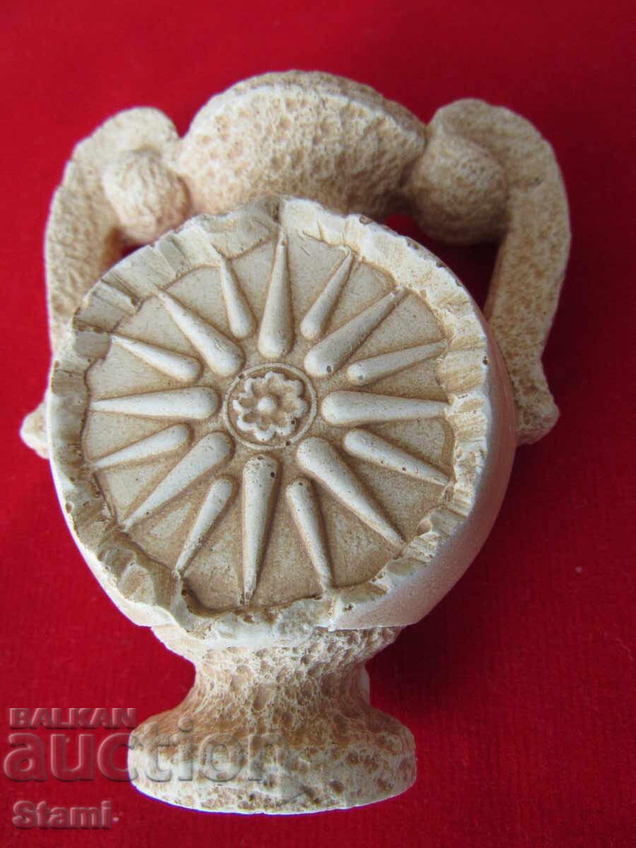 Magnet from Vergina, Greece-series with price 10.00 BGN | € 5.11 Magnet from Vergina, Greece-series with price 10.00 BGN | € 5.11