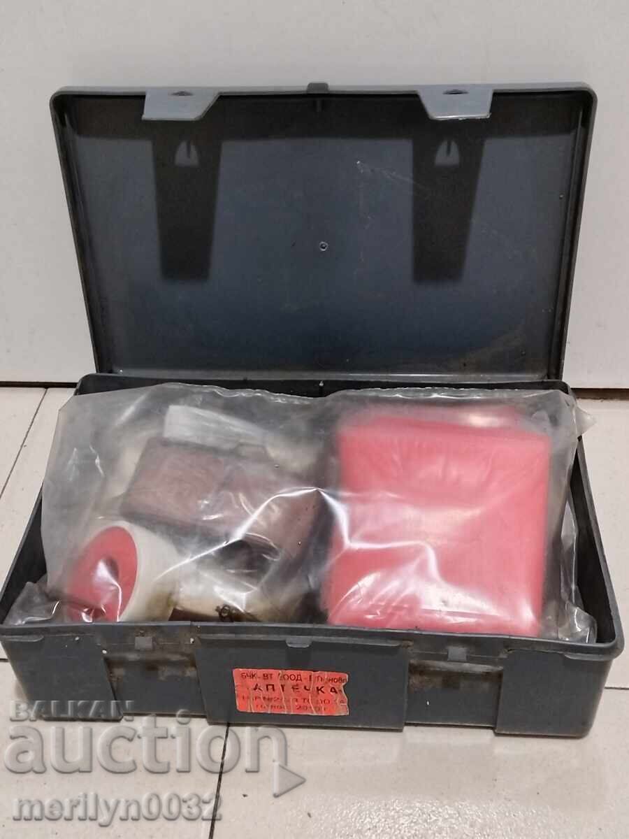 Delivery of Medical bag, car first aid kit bag Delivery of Medical bag, car first aid kit bag