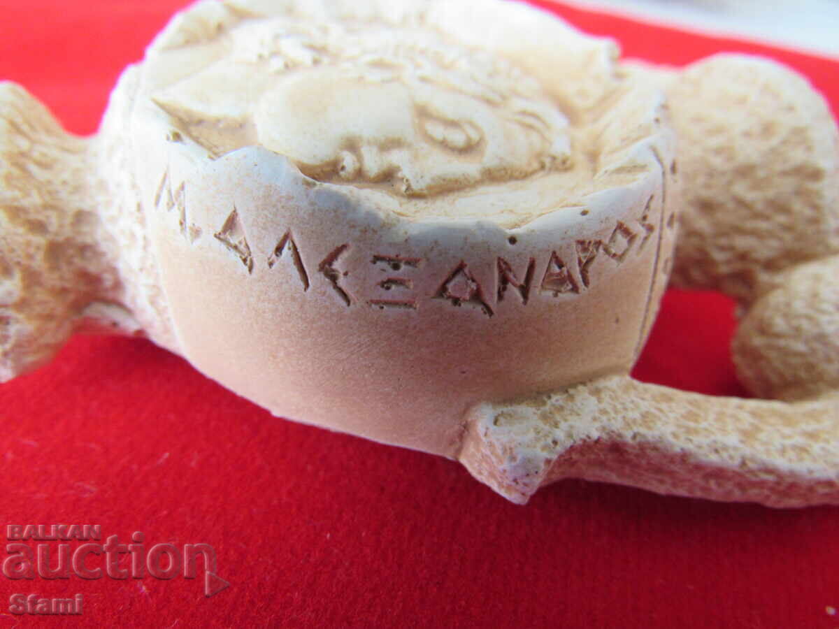 Delivery of Magnet from Vergina, Greece-series