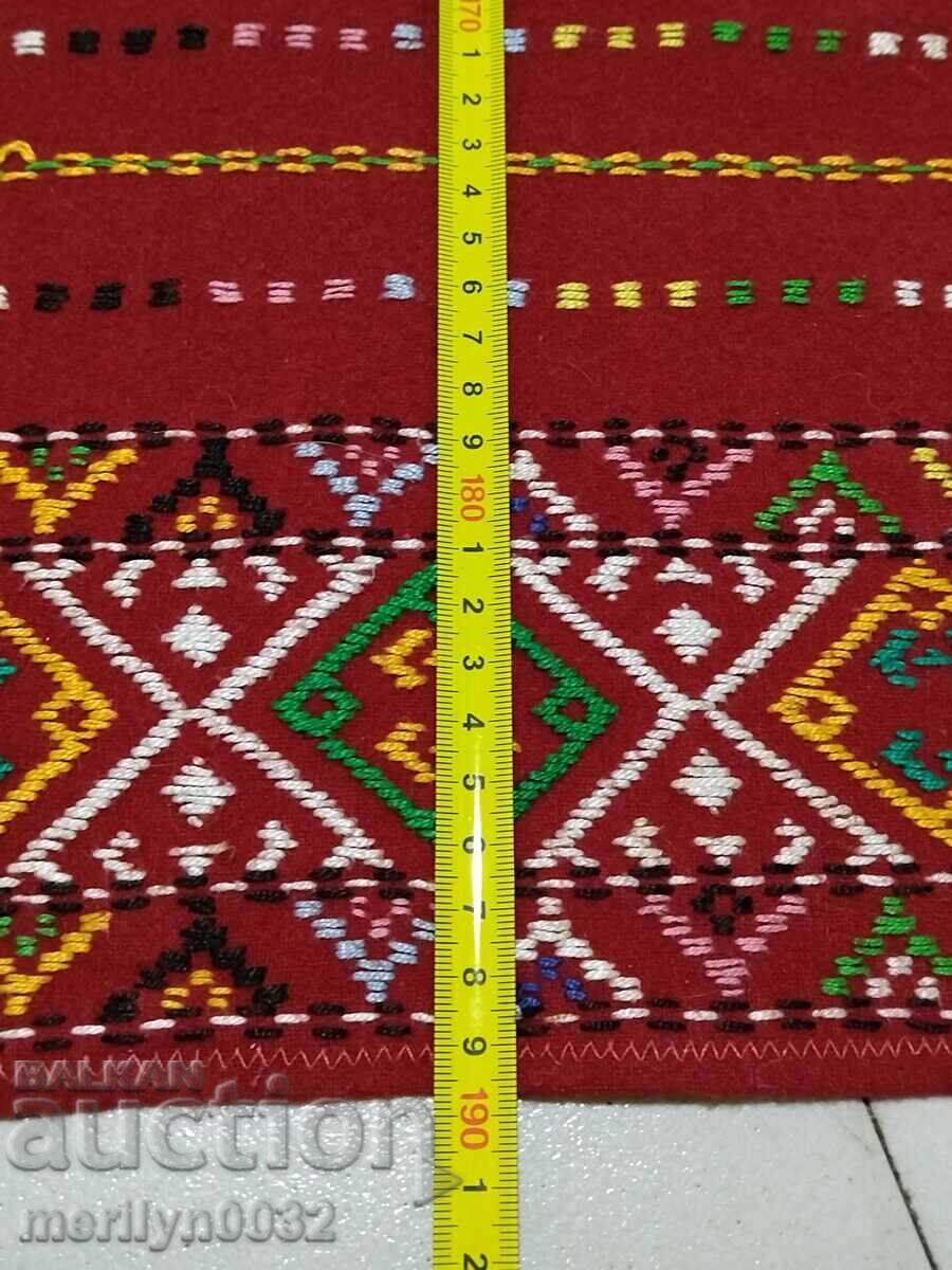 Δημοπρασία Μάλλινη χειροποίητη αναγεννησιακή ζώνη φοράει 1,90 μέτρα