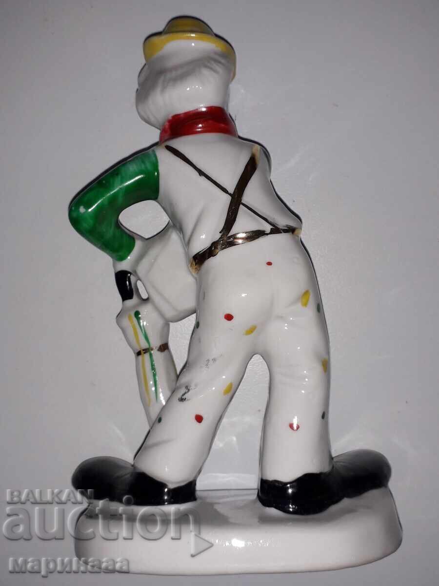 FIGURE. PORCELAIN with price 5.00 BGN | € 2.56 FIGURE. PORCELAIN with price 5.00 BGN | € 2.56