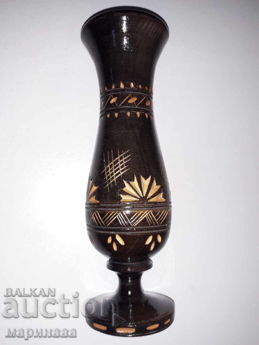 OLD VASE. WOOD CARVING with price 3.50 BGN | € 1.79 OLD VASE. WOOD CARVING with price 3.50 BGN | € 1.79