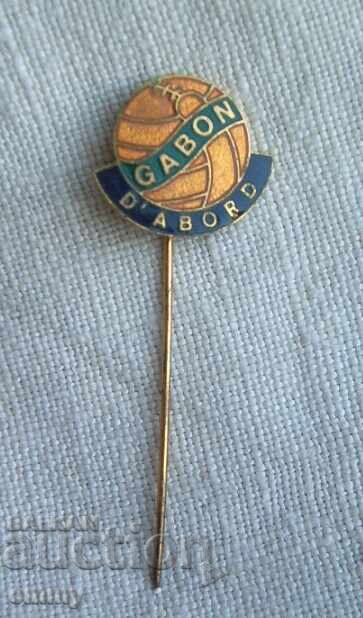 Значка Футболна федерация на Габон, Африка с цена 9.00 лв. | € 4.60 Значка Футболна федерация на Габон, Африка с цена 9.00 лв. | € 4.60