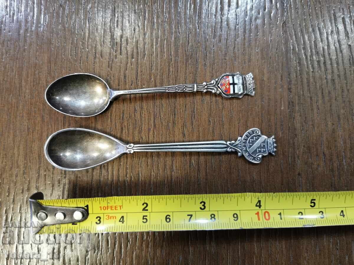 COLLECTIBLE SPOONS - 6 COLLECTIBLE SPOONS - 6