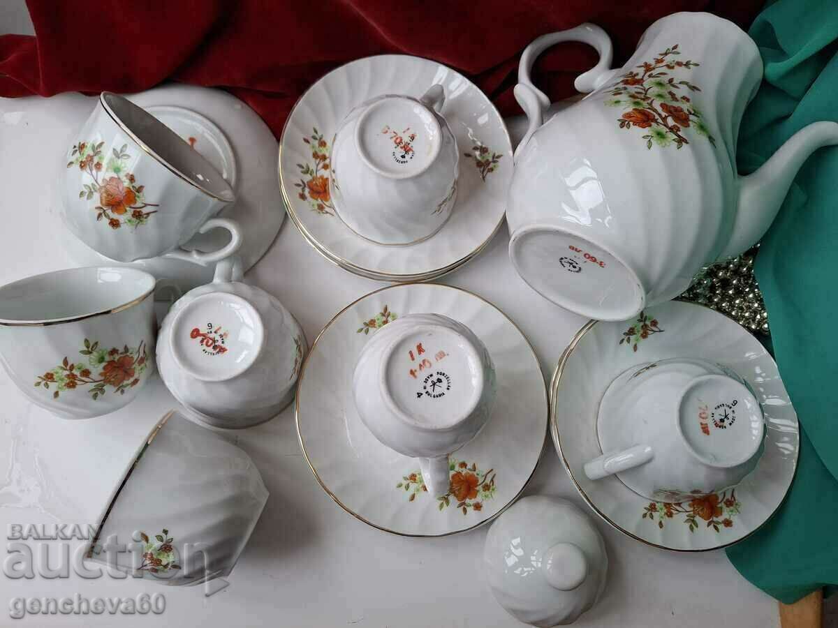 Παράδοση Πρώτης τάξεως υπηρεσία βουλγαρικού καφέ πορσελάνης Παράδοση Πρώτης τάξεως υπηρεσία βουλγαρικού καφέ πορσελάνης