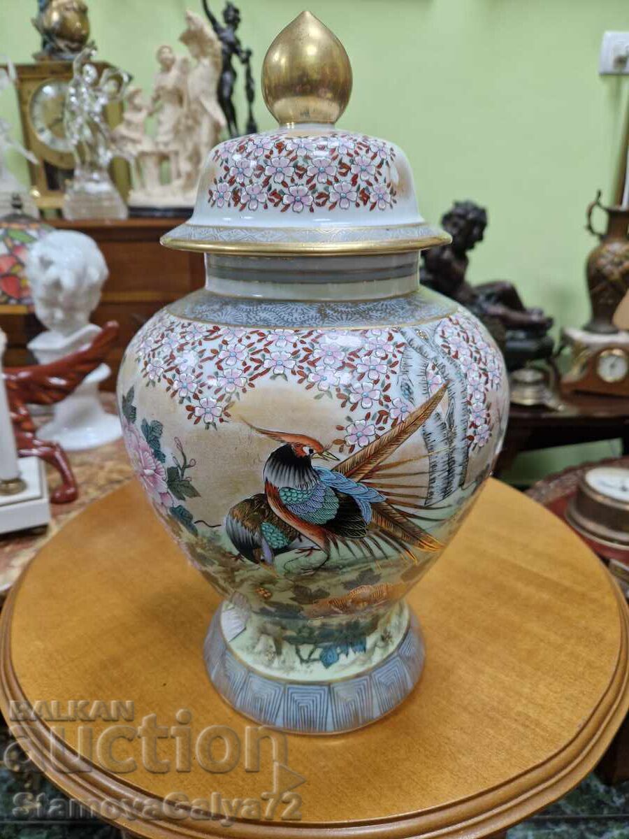 Πορσελάνινο βάζο αντίκα Satsuma με τιμή 198.00 BGN | € 101.24 Πορσελάνινο βάζο αντίκα Satsuma με τιμή 198.00 BGN | € 101.24