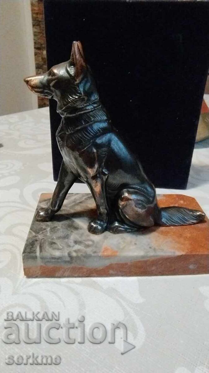 Auction Metal figure Auction Metal figure