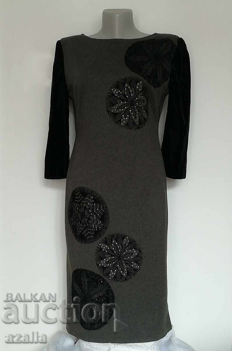 Stylish dress size S