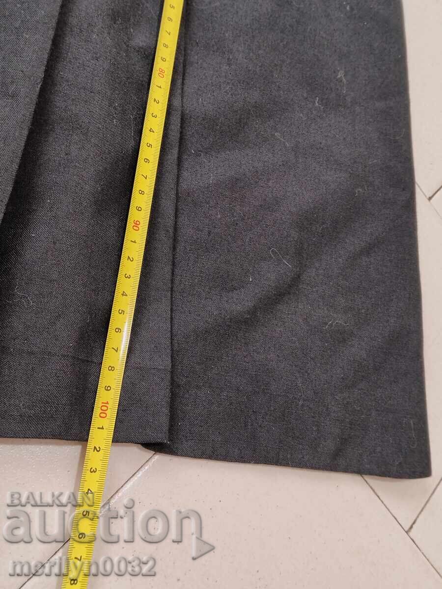 Old women's clothman with hand embroidery chaise longue dress, - 5 Old women's clothman with hand embroidery chaise longue dress, - 5