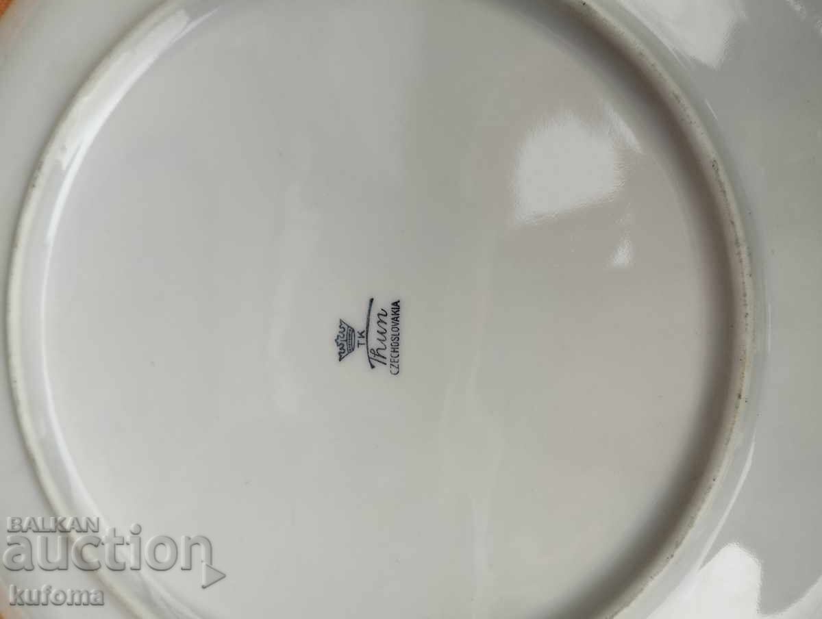 Auction Porcelain wall plate Auction Porcelain wall plate