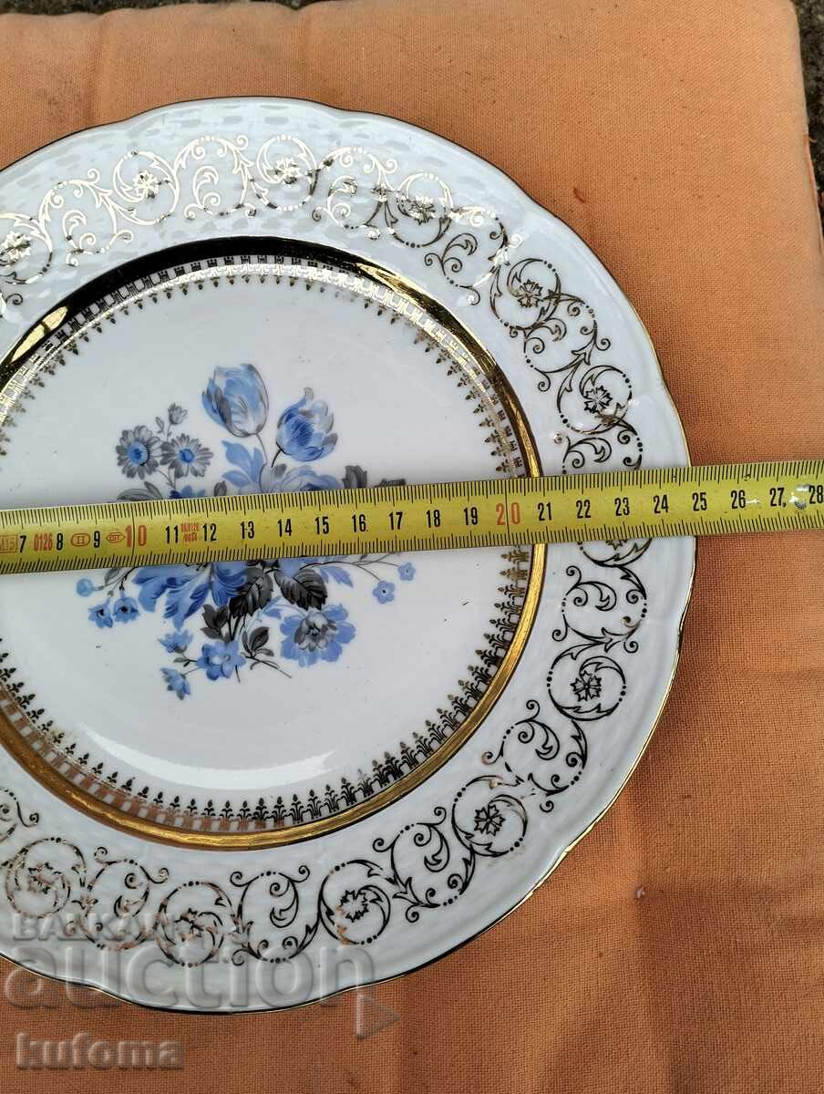 Porcelain wall plate with gilding with price 14.99 BGN | € 7.66 Porcelain wall plate with gilding with price 14.99 BGN | € 7.66