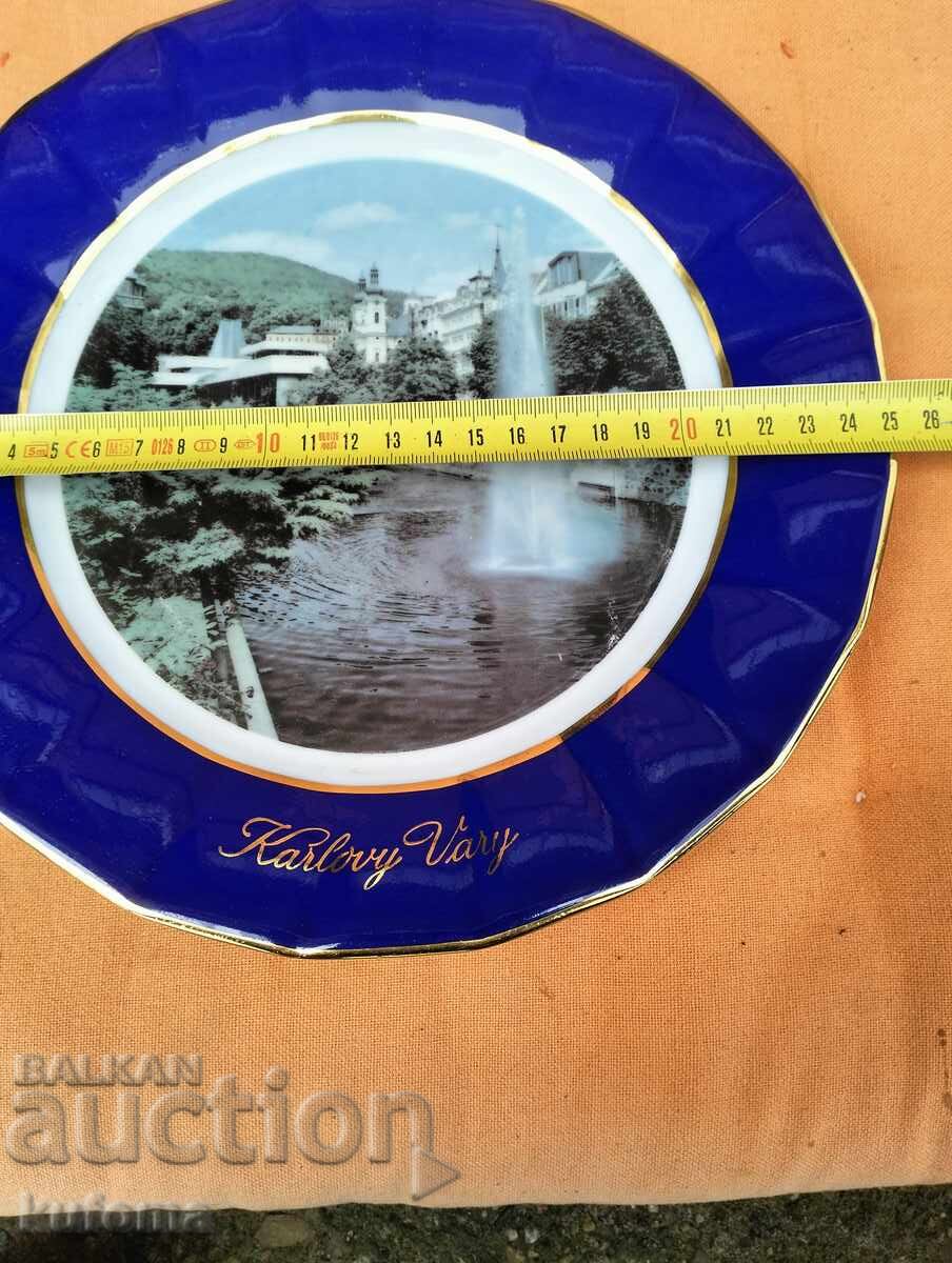 Porcelain wall plate with gilding with price 29.99 BGN | € 15.33 Porcelain wall plate with gilding with price 29.99 BGN | € 15.33