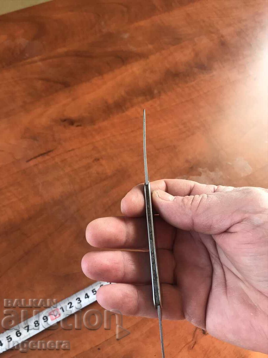 CUTIT PLIANT PIOC LAMA ANTICATA - MADARA - 5 CUTIT PLIANT PIOC LAMA ANTICATA - MADARA - 5