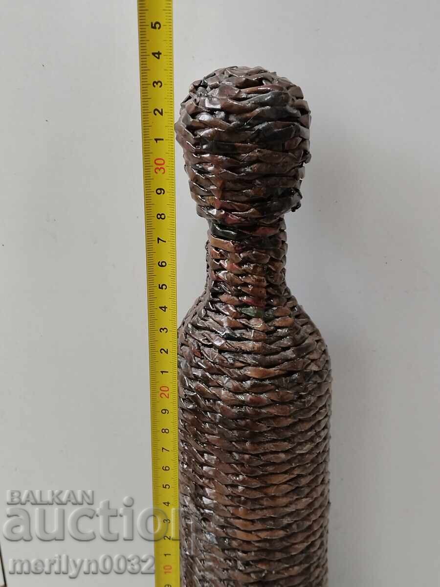 Παράδοση Παλιό γυάλινο μπουκάλι με πλεγμένο μπουκάλι, γυαλί